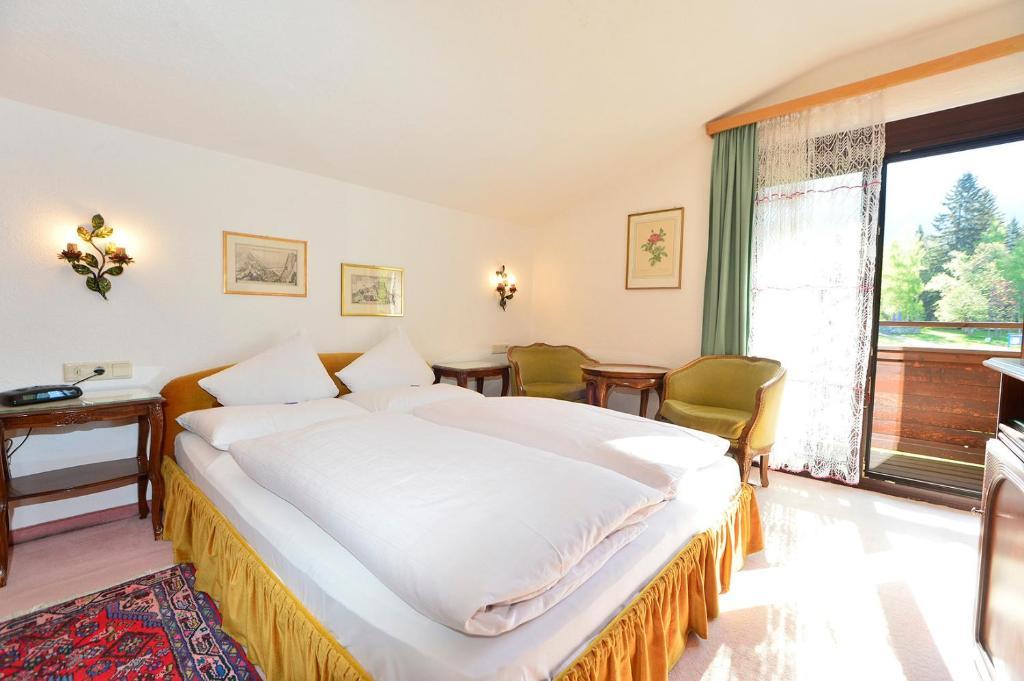 Haus Orplid Hotel เซเฟลด์ อิน ทิโรล ภายนอก รูปภาพ